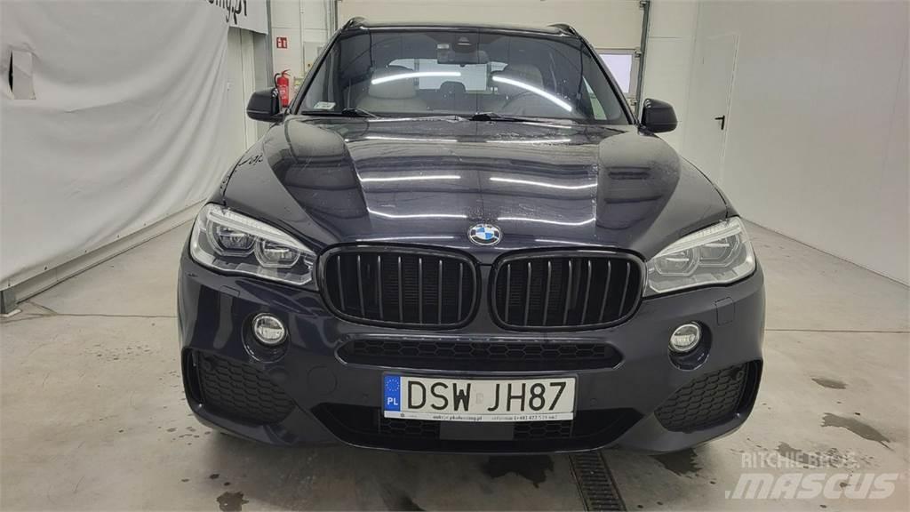 BMW X5 Автомобілі