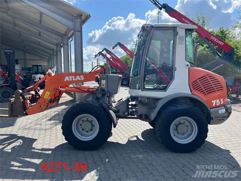 Atlas AR 75 s Фронтальні навантажувачі