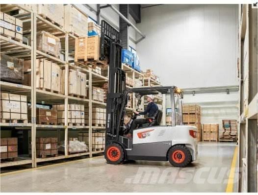 Bobcat B 50 X-7 Електронавантажувачі