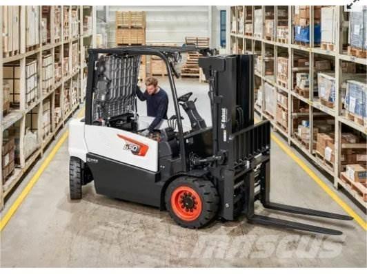Bobcat B 50 X-7 Електронавантажувачі