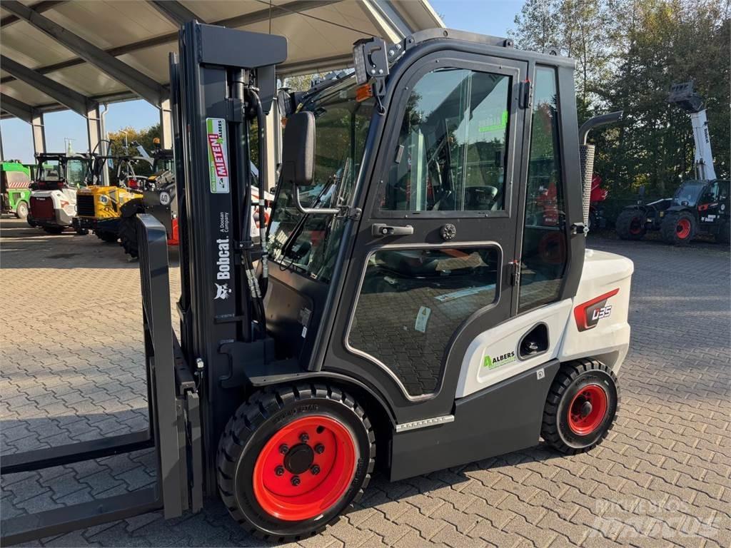 Bobcat D 35 NXS Дизельні навантажувачі