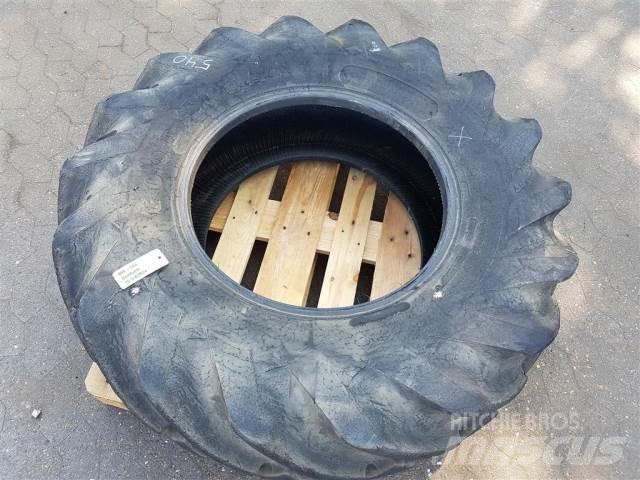  24 15.5/80R24 Шини