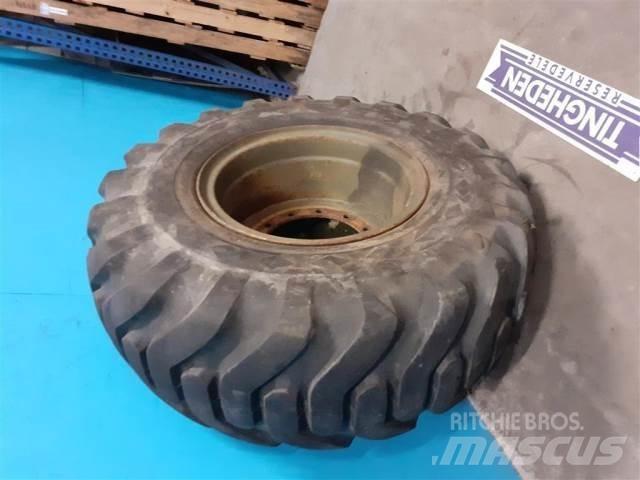  25 20.5-25 Шини
