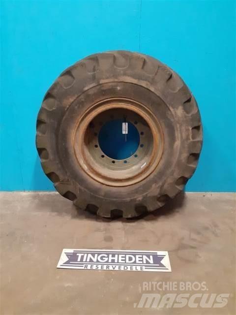 25 20.5-25 Шини