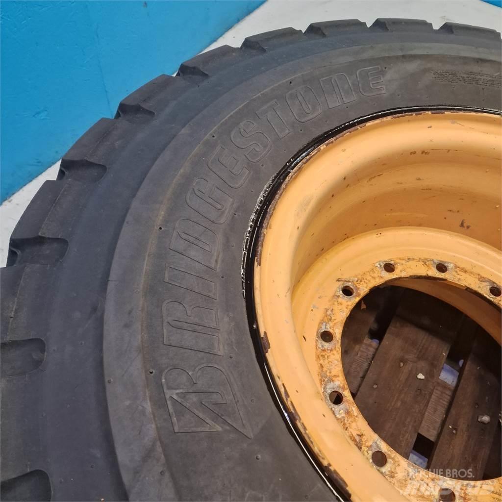  25 20.5R25 Колеса