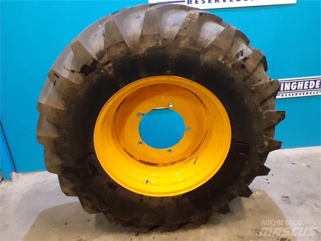  28 440/80R28 Шини