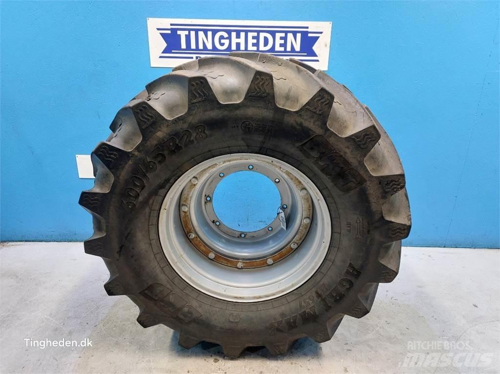  28 600/65R28 Колеса