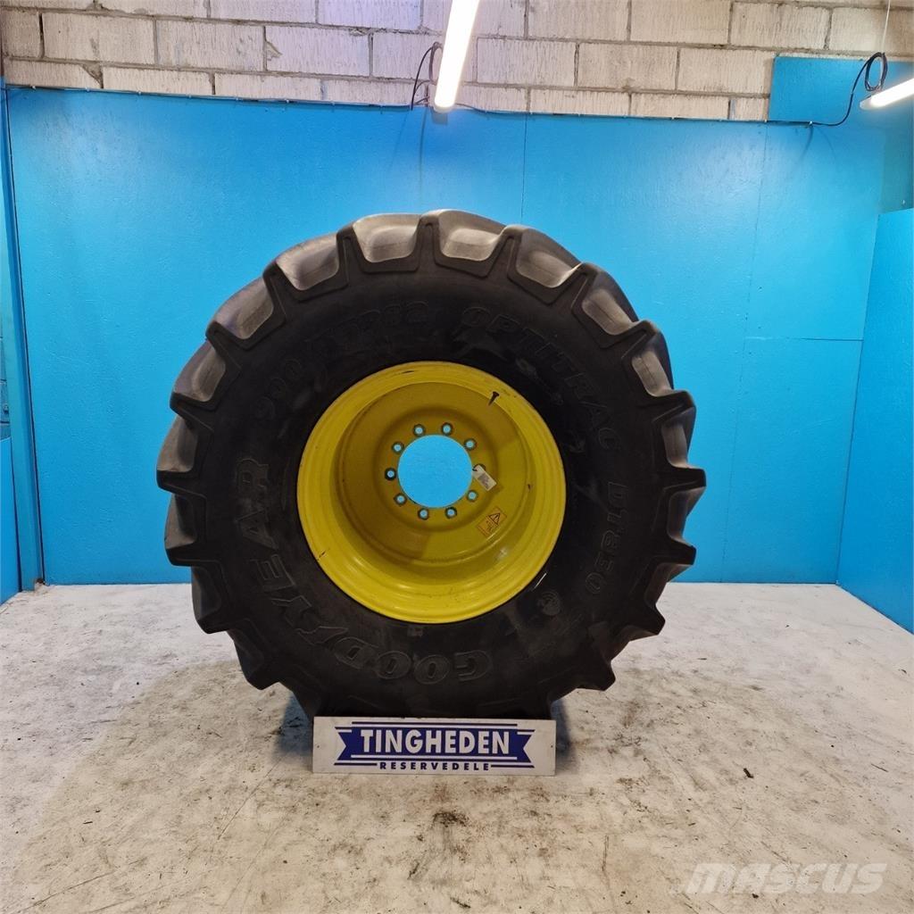  32 900/55 R32 Колеса