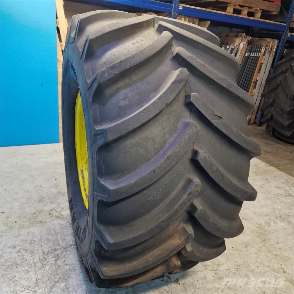  32 900/55 R32 Колеса