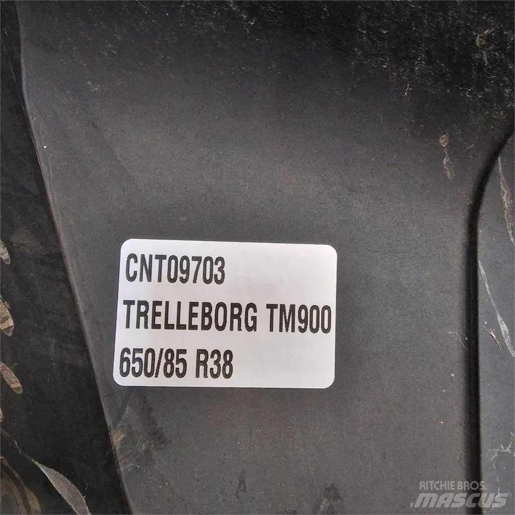  38 650/85R38 Колеса