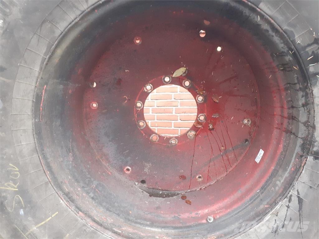  38 750/65R38 Колеса