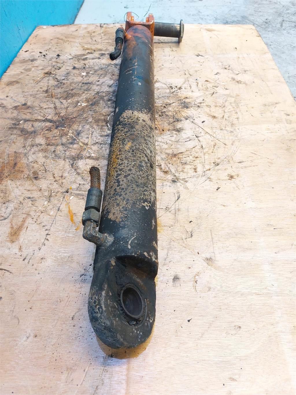 Atlas AR60 Бони і ковші