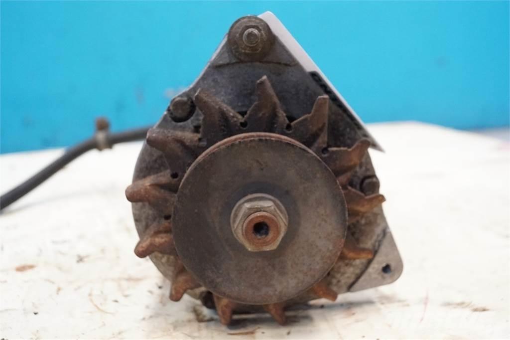 CASE 1680 Електроніка