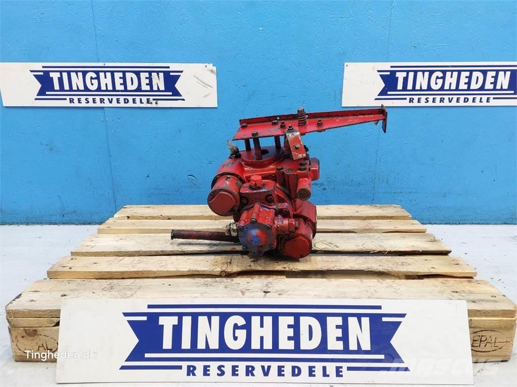 CASE 1680 Гідравліка