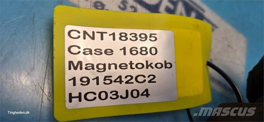 CASE 1680 Додаткове обладнання для збиральних комбайнів