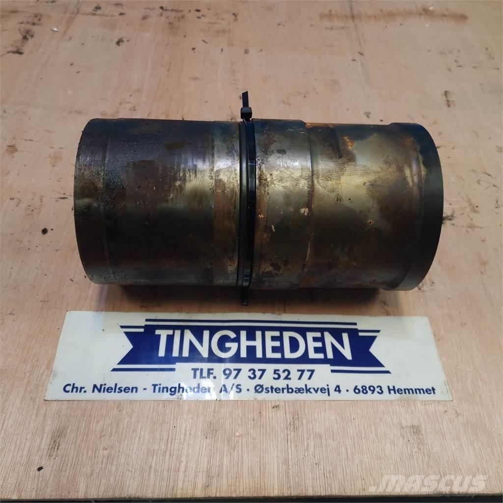 CASE 2188 Двигуни