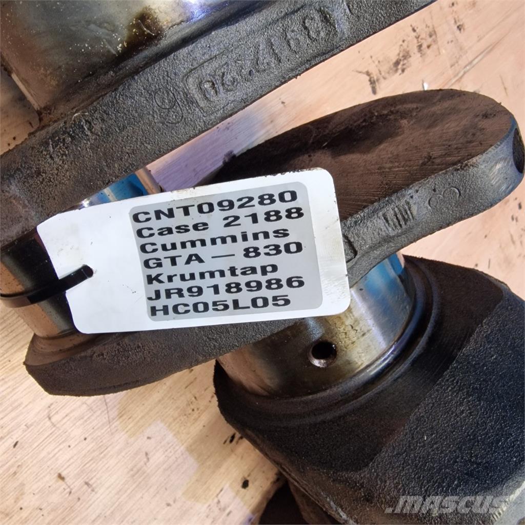 CASE 2188 Двигуни