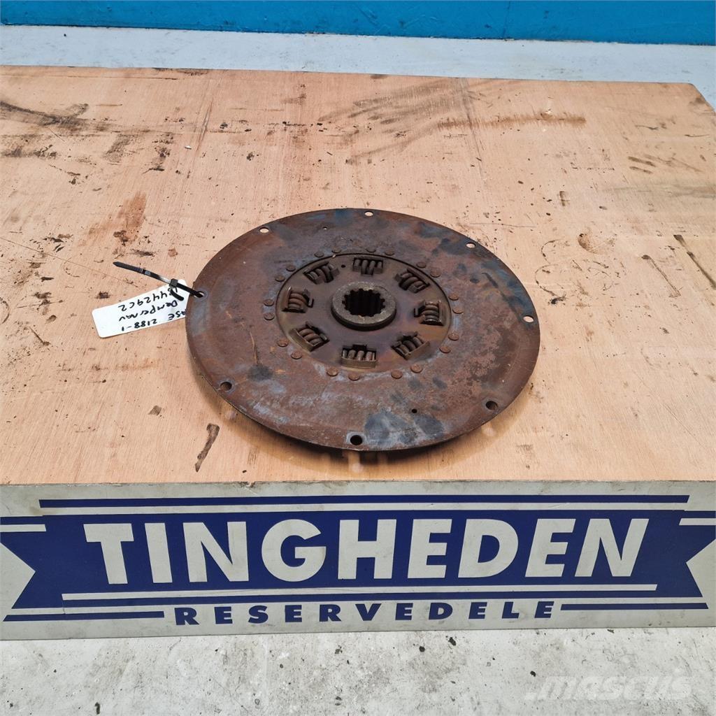 CASE 2188 Двигуни