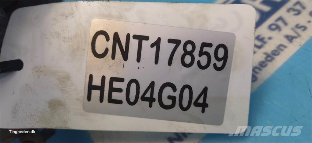 CASE 2388 Двигуни