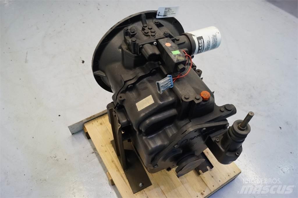 CASE 580SLE Коробка передач
