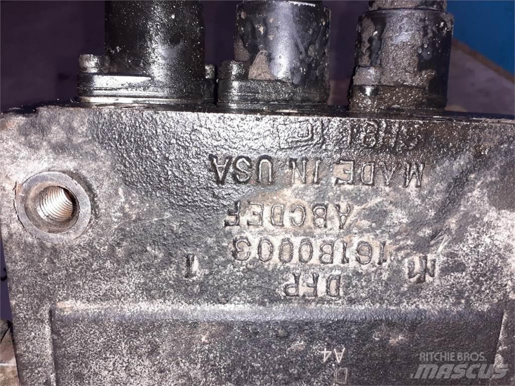 CASE 595 Гідравліка