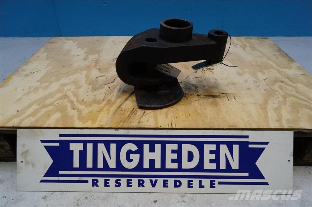 CASE 7130 Інше додаткове обладнання для тракторів