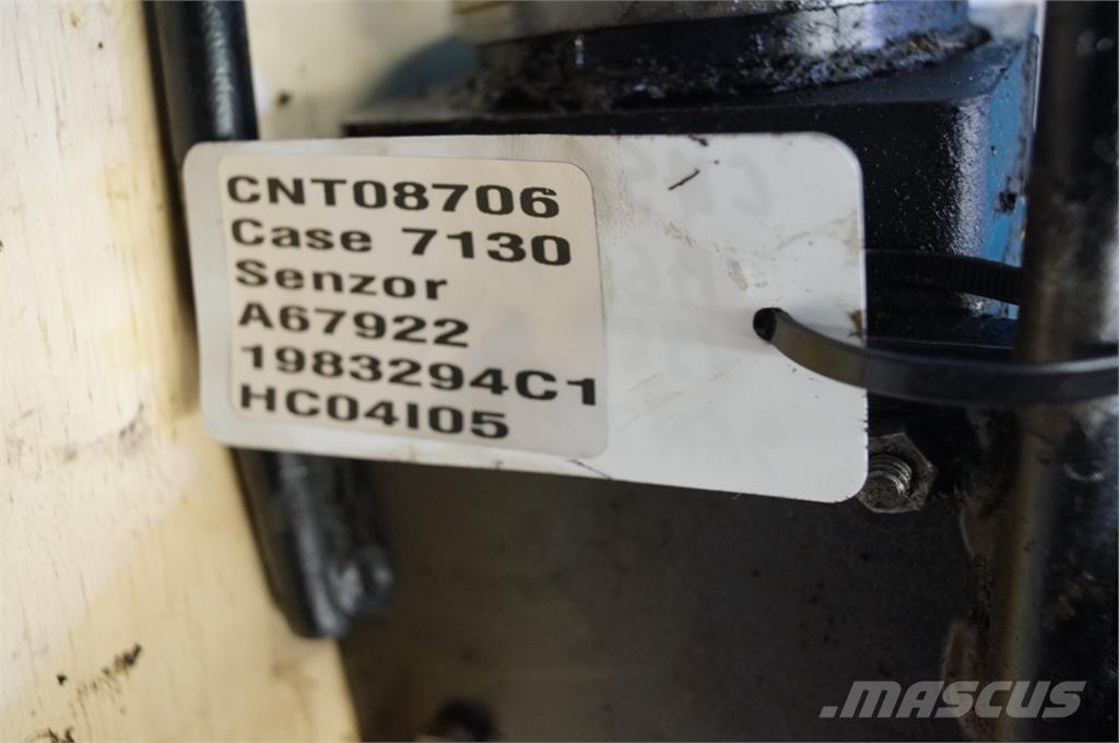 CASE 7130 Електроніка