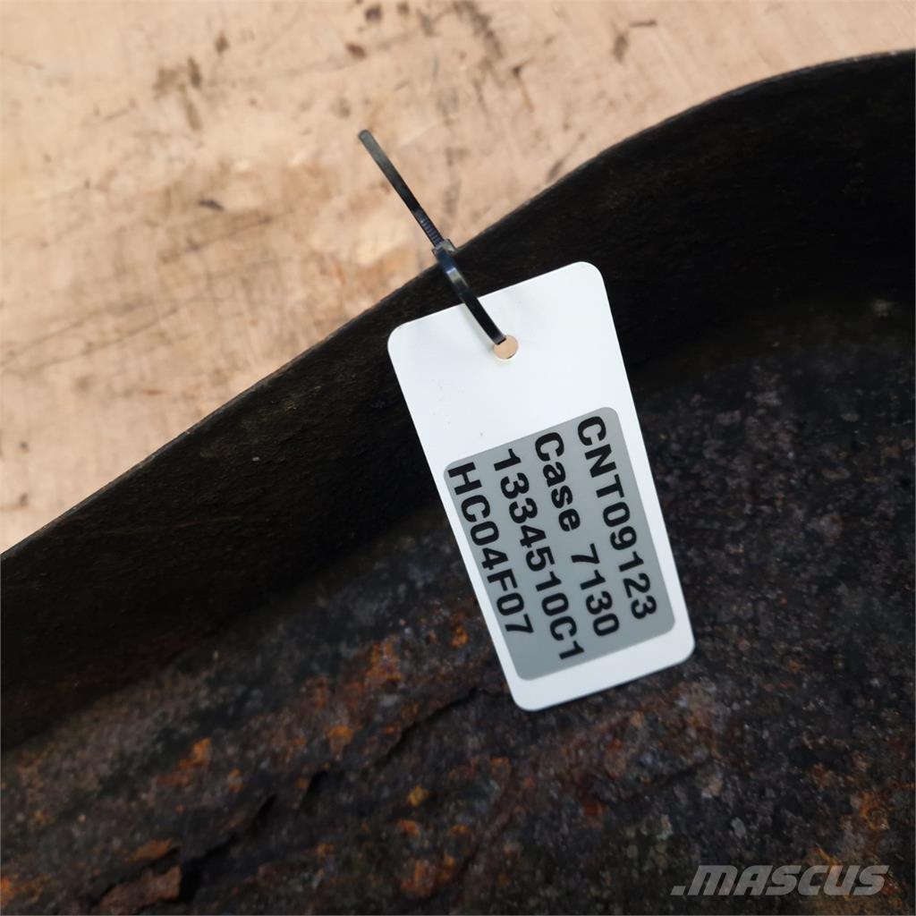 CASE 7130 Двигуни