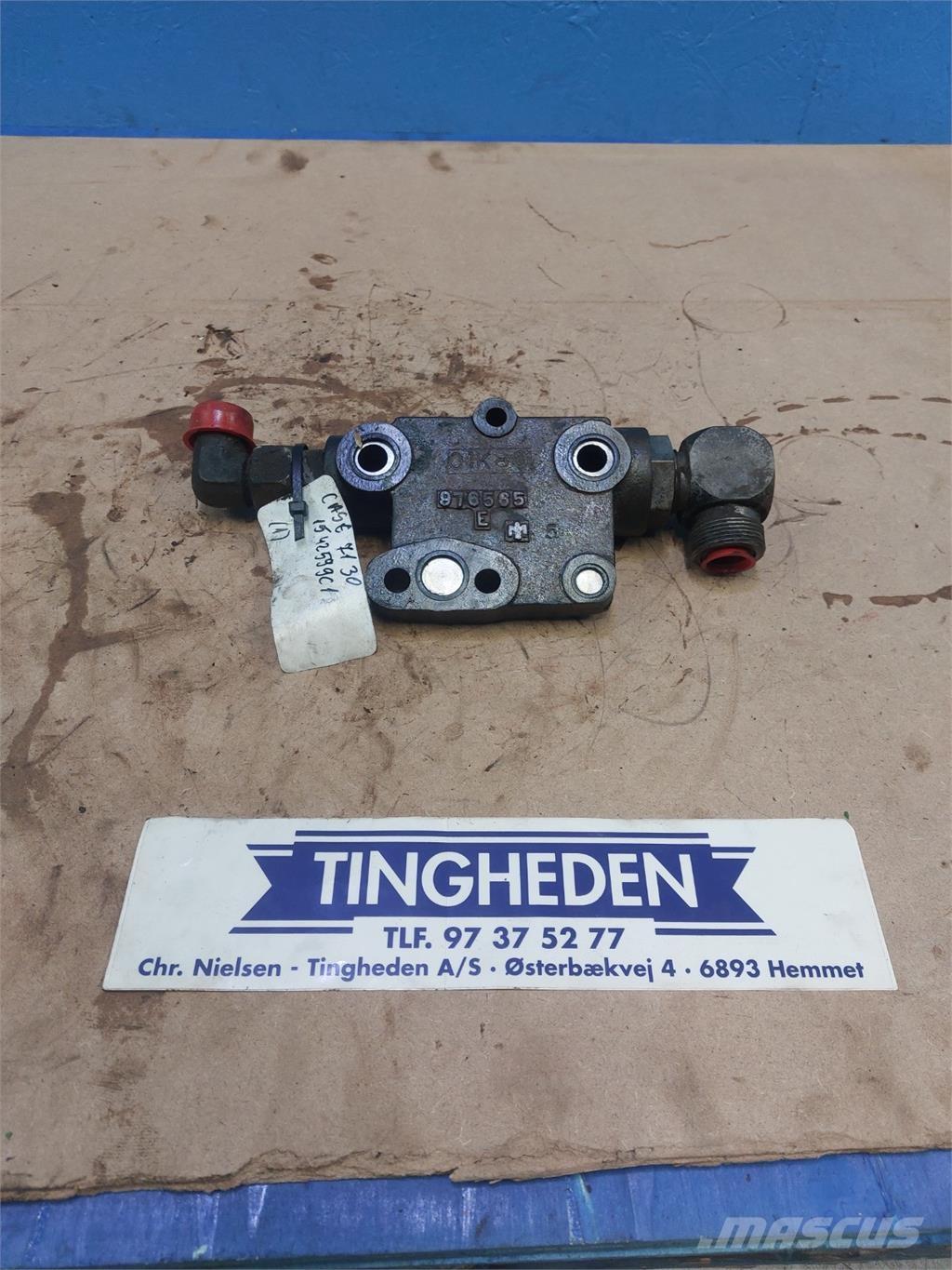 CASE 7130 Гідравліка