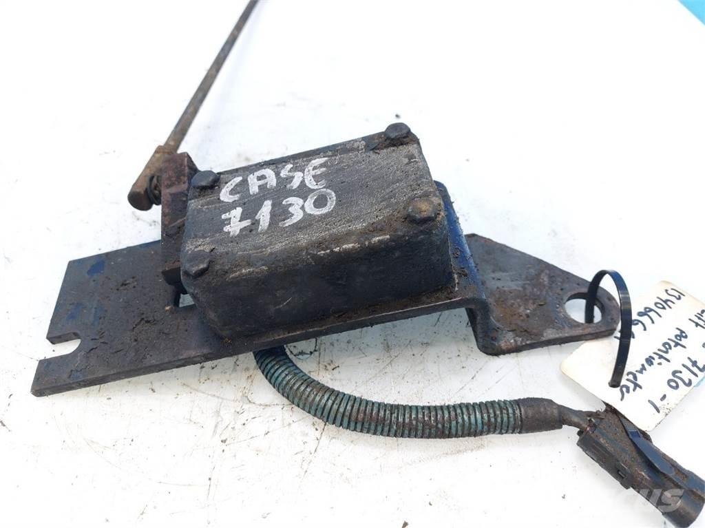 CASE 7130 Електроніка