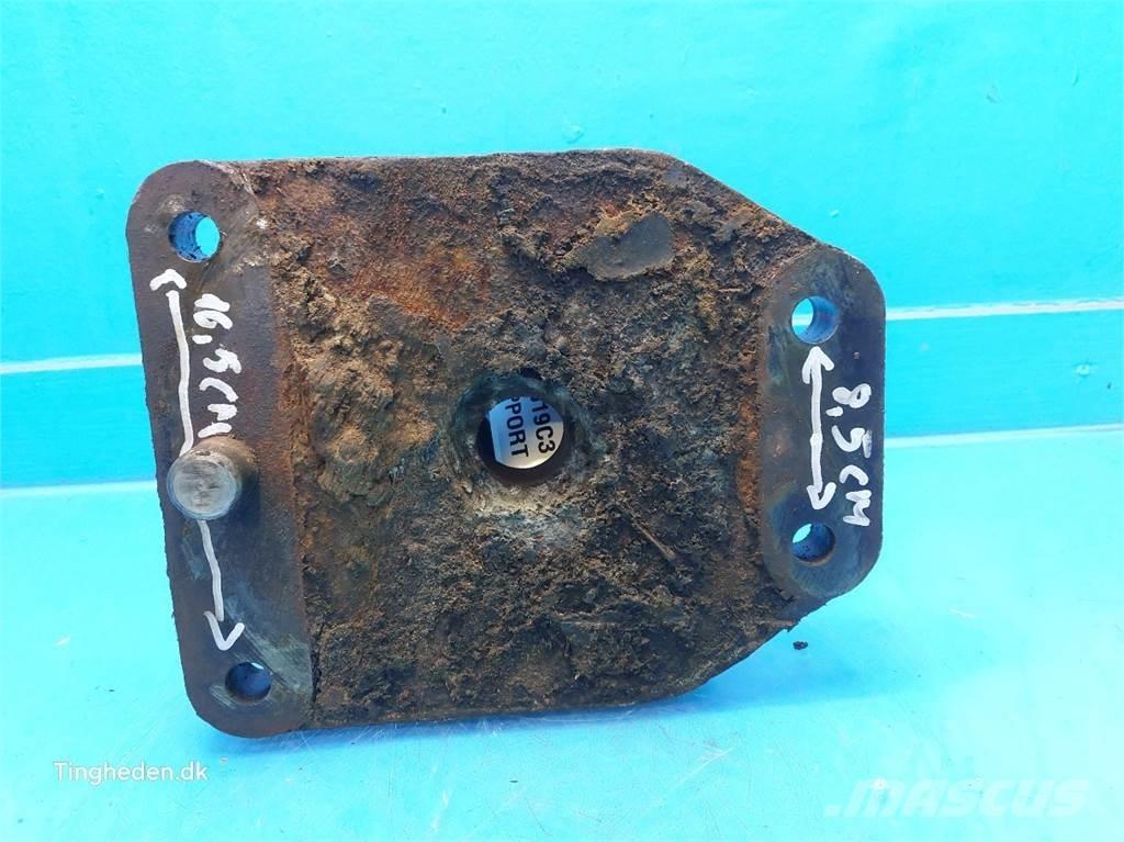 CASE 7130 Інше додаткове обладнання для тракторів