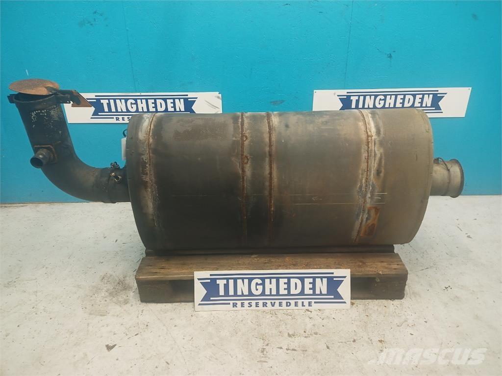 CASE 7240 Двигуни