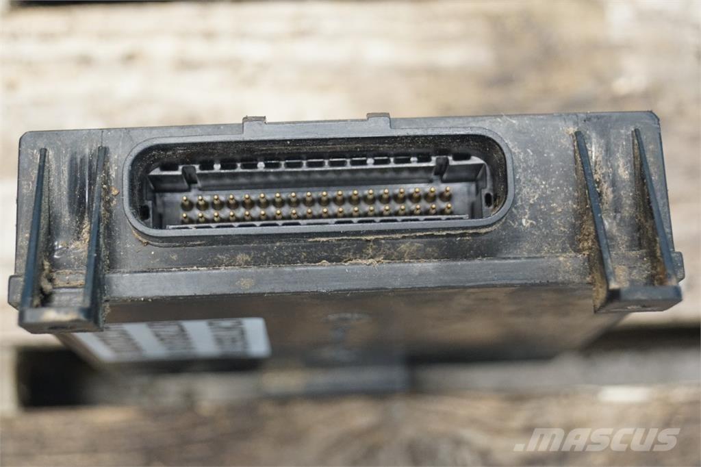 CASE 8010 Електроніка