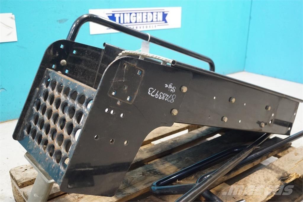 CASE 8010 Сільгосптехніка - Інші
