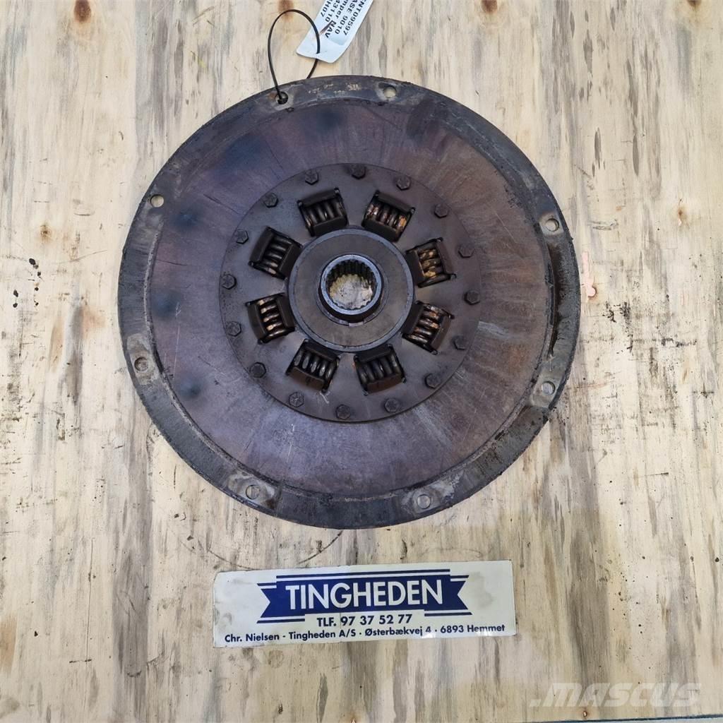 CASE 9010 Двигуни