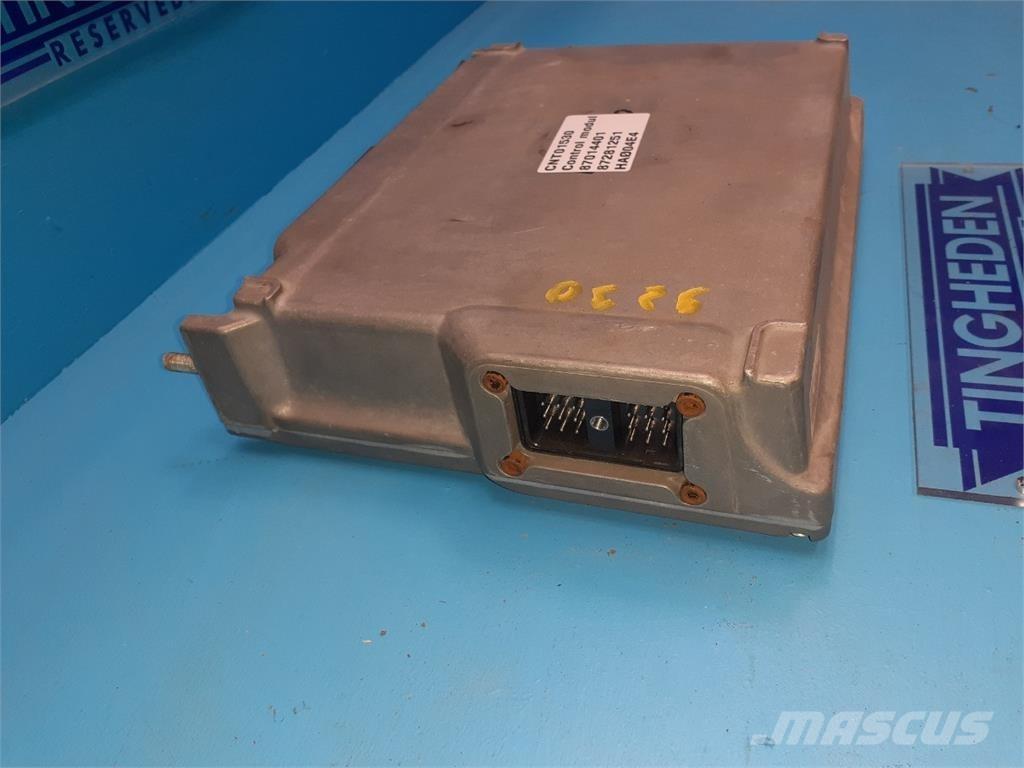 CASE 9230 Електроніка
