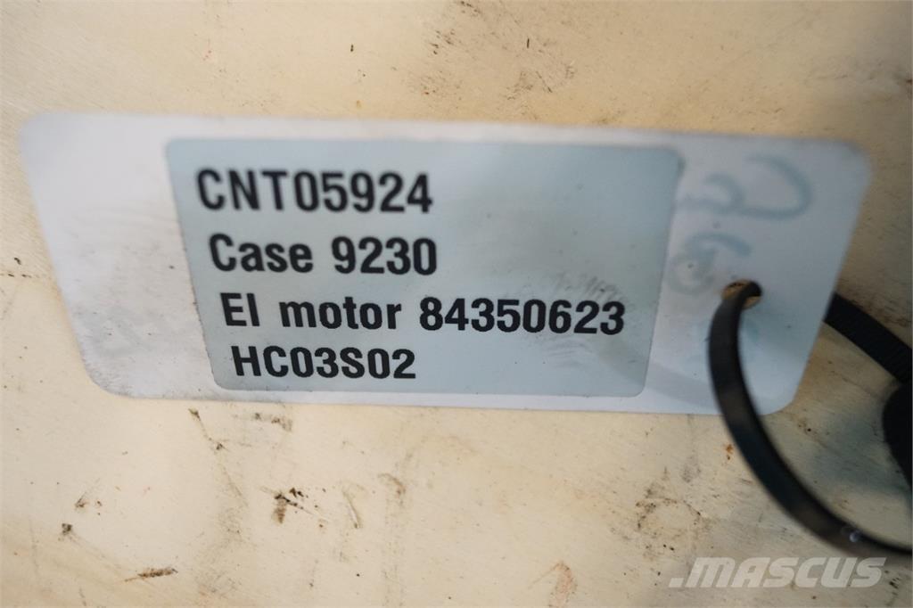 CASE 9230 Електроніка
