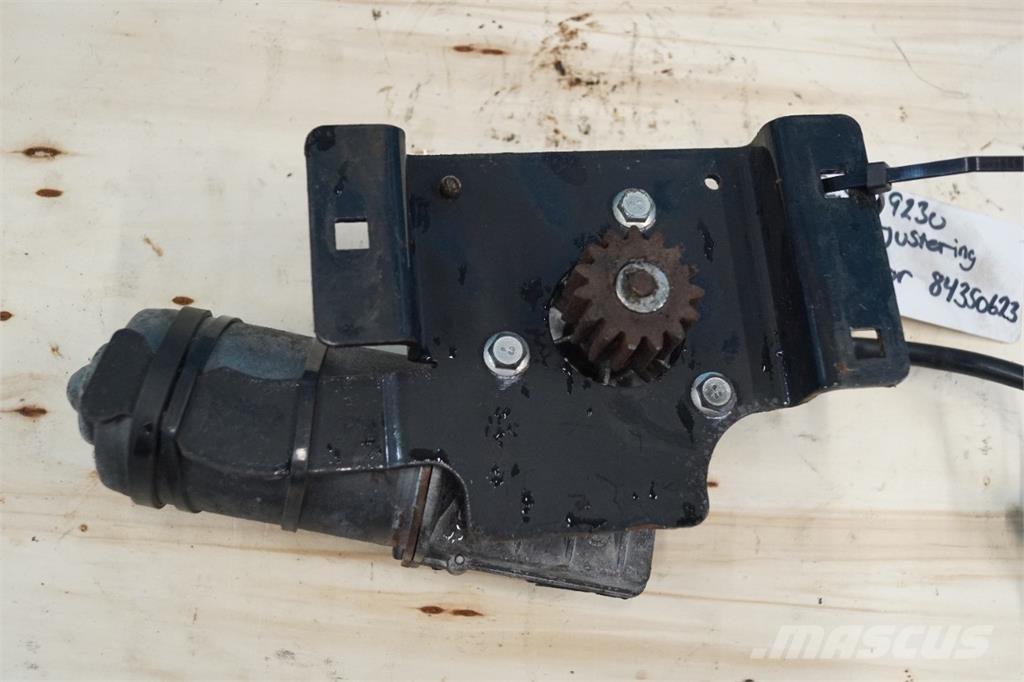 CASE 9230 Електроніка