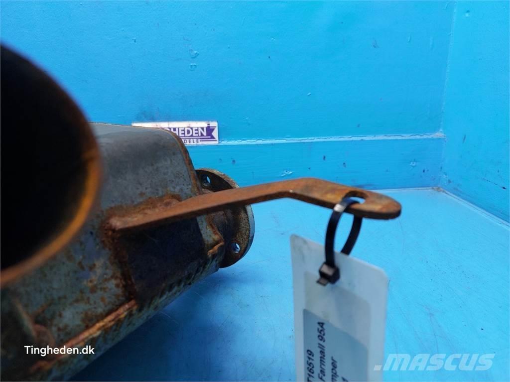 CASE Farmall 95A Двигуни