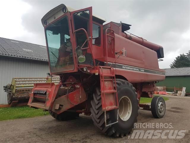 Case IH 1460 Зернозбиральні комбайни