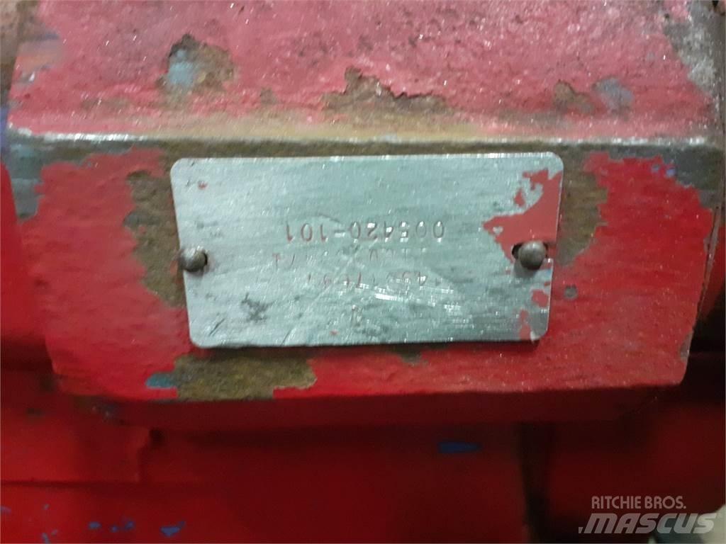 Case IH 1460 Гідравліка