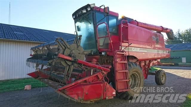 Case IH 1640 Зернозбиральні комбайни