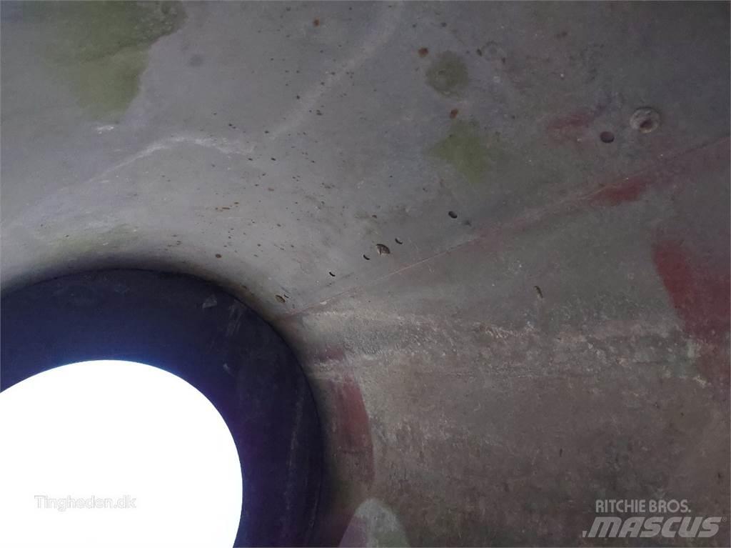 Case IH 1660 Розсіювачі солі та піску