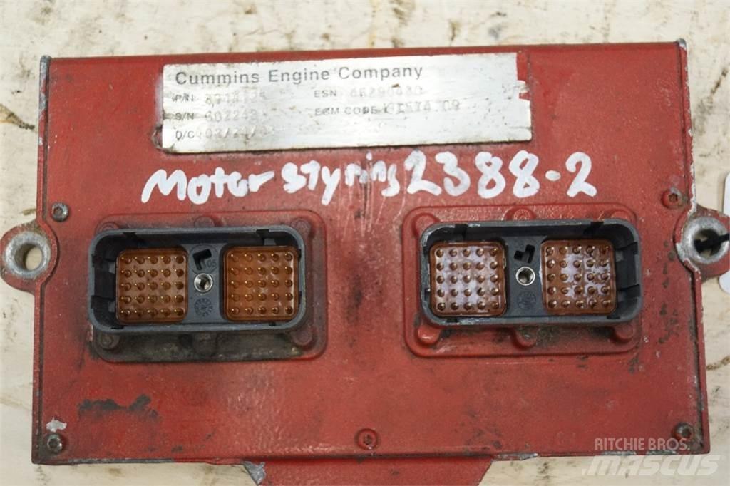 Case IH 2388 Електроніка