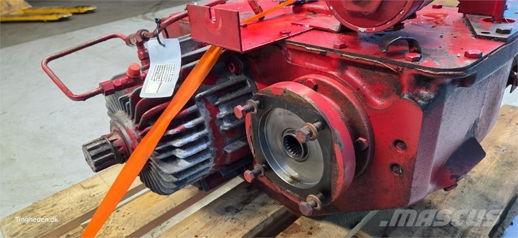 Case IH 2388 Коробка передач