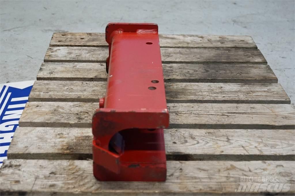 Case IH 621D Бони і ковші