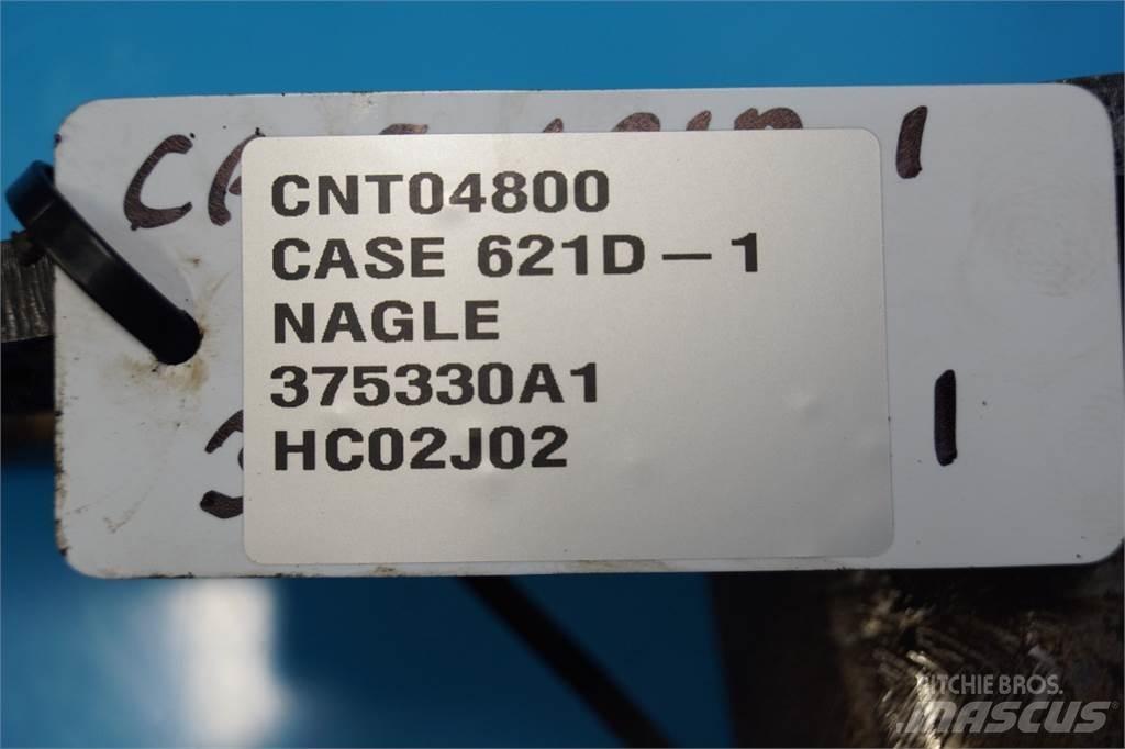 Case IH 621D Бони і ковші