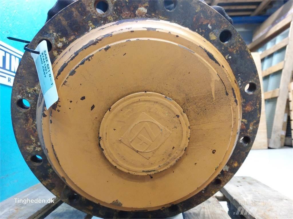 Case IH 621D Осі