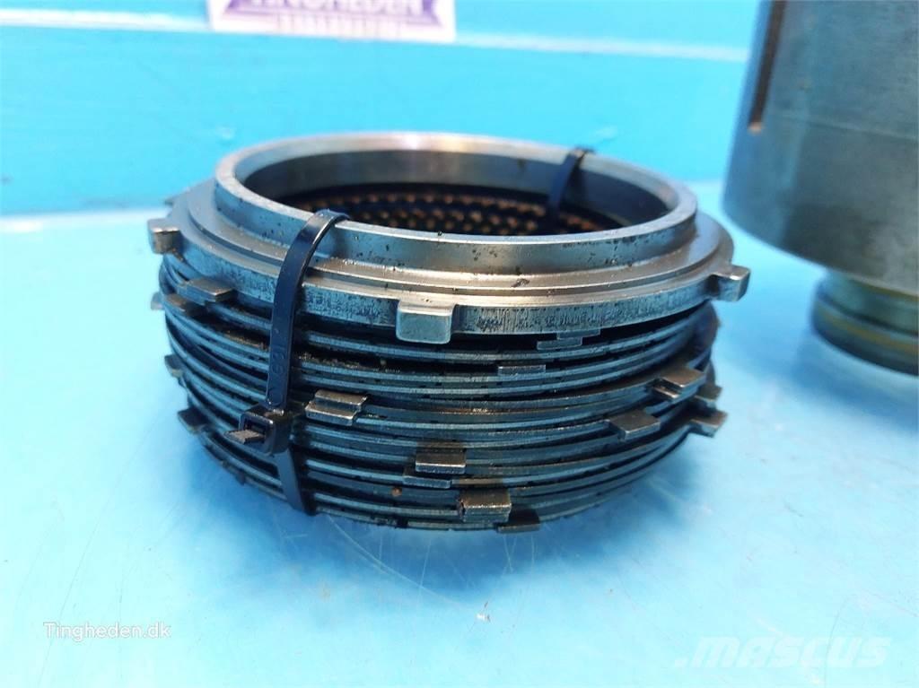 Case IH 7130 Коробка передач