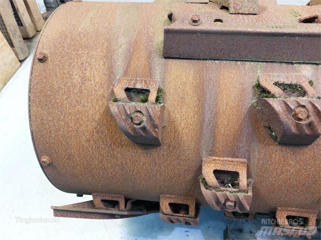 Case IH 8010 Додаткове обладнання для збиральних комбайнів